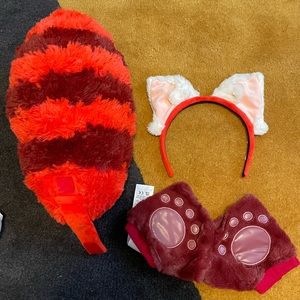 Turning Red Costume Panda Disney NWOT